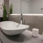 Kuca Za Stanovanje ,cijeli Prostor Apartman Peroj