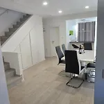 Kuca Za Stanovanje ,cijeli Prostor Apartman *