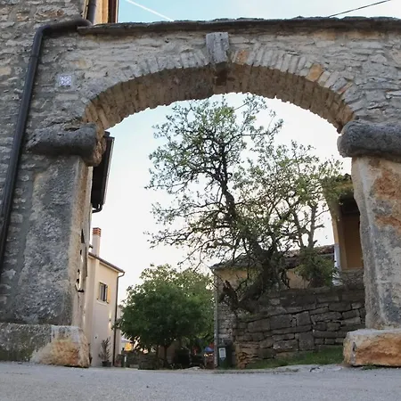 Kuca Za Stanovanje ,cijeli Prostor Apartman *