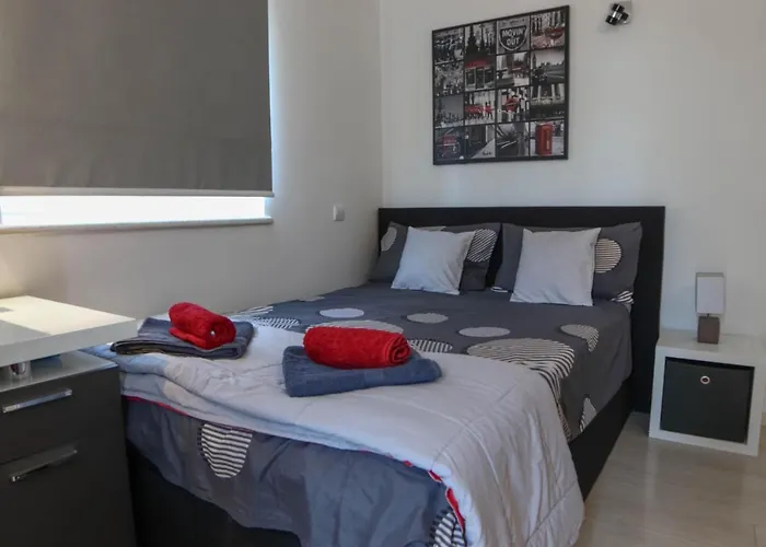 Kuca Za Stanovanje ,cijeli Prostor Apartmán