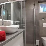 Kuca Za Stanovanje ,cijeli Prostor Apartamento Peroj
