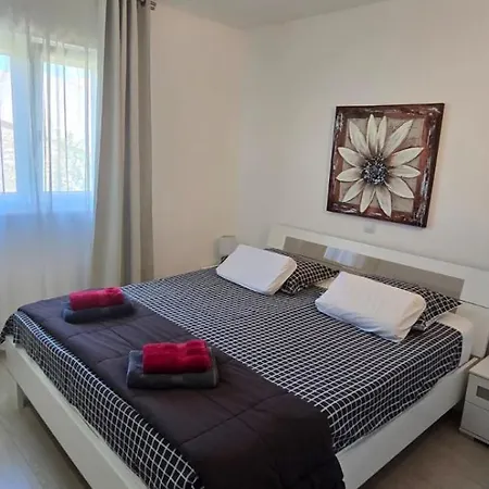 Kuca Za Stanovanje ,cijeli Prostor Apartment *